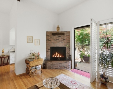 6225 Shoup Avenue - Photo Thumbnail 3