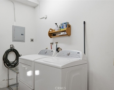 6225 Shoup Avenue - Photo Thumbnail 17