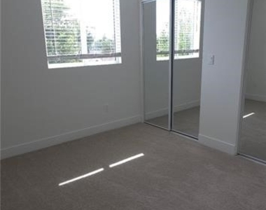 8805 1/2 Delco Ave - Photo Thumbnail 9
