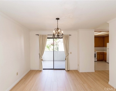 2577 Plaza Del Amo - Photo Thumbnail 4