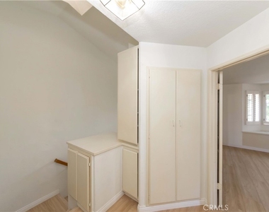 2577 Plaza Del Amo - Photo Thumbnail 19