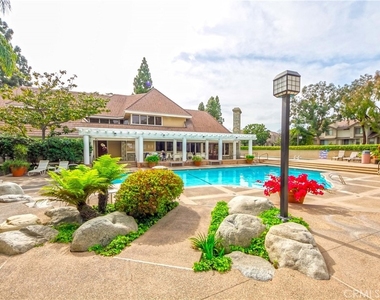 2577 Plaza Del Amo - Photo Thumbnail 34