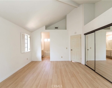 2577 Plaza Del Amo - Photo Thumbnail 23