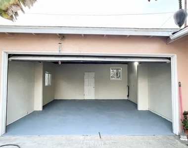 3313 Adriatic Avenue - Photo Thumbnail 19