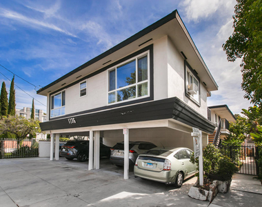 1736 Normandie Avenue - Photo Thumbnail 19