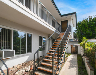 1736 Normandie Avenue - Photo Thumbnail 18