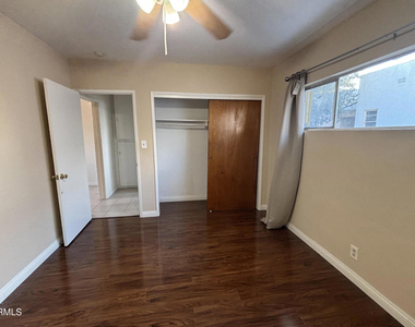 124 S Olive Avenue - Photo Thumbnail 7