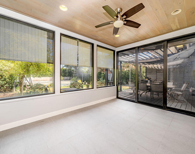 4330 Bel Aire Drive - Photo Thumbnail 8