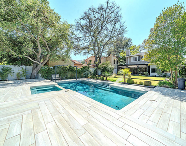 4330 Bel Aire Drive - Photo Thumbnail 46