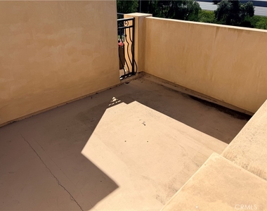 104 Avenida Caballeros - Photo Thumbnail 38