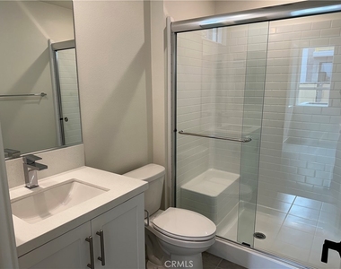 2182 Skylar - Photo Thumbnail 18