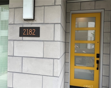 2182 Skylar - Photo Thumbnail 1
