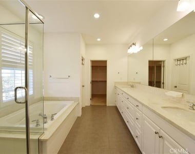 237 Wyndover - Photo Thumbnail 13