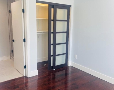 3495 Meridian Avenue - Photo Thumbnail 8