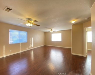 708 Hillview Street - Photo Thumbnail 29
