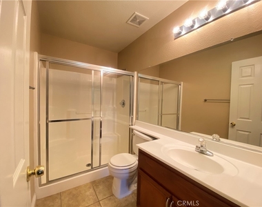 708 Hillview Street - Photo Thumbnail 13