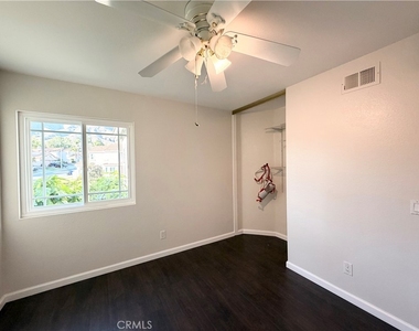 29313 Clear View Lane - Photo Thumbnail 35