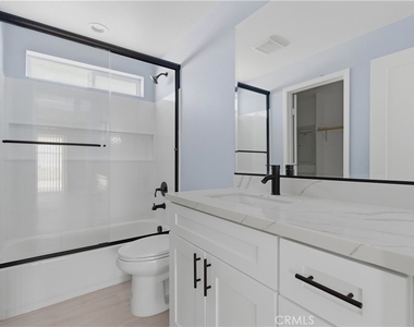 12415 Sycamore Street - Photo Thumbnail 15