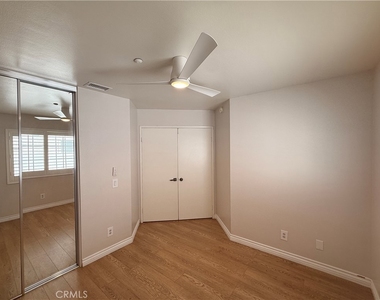 16206 Valleyvale Drive - Photo Thumbnail 10