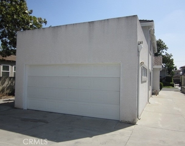 6017 Primrose Avenue - Photo Thumbnail 26