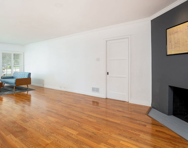 1900 Sycamore Drive - Photo Thumbnail 5