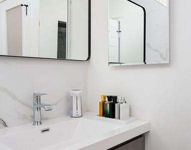 1900 Sycamore Drive - Photo Thumbnail 16