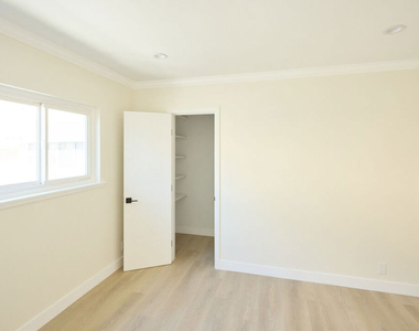 1223 23rd Street - Photo Thumbnail 15