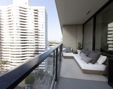 11750 Wilshire Boulevard - Photo Thumbnail 12