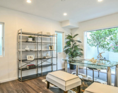 649 Cross Avenue - Photo Thumbnail 7