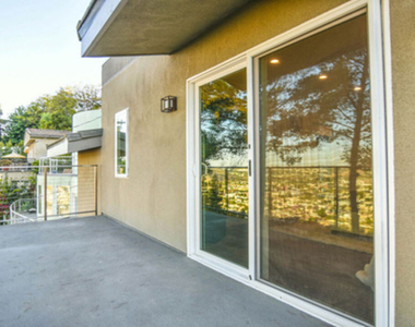 649 Cross Avenue - Photo Thumbnail 11
