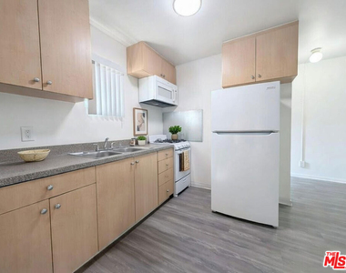 1211 W 28th Street - Photo Thumbnail 1