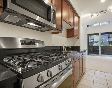 629 Traction Avenue - Photo Thumbnail 44