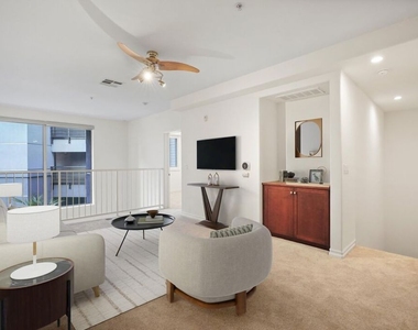 629 Traction Avenue - Photo Thumbnail 16
