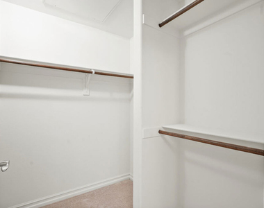 629 Traction Avenue - Photo Thumbnail 25