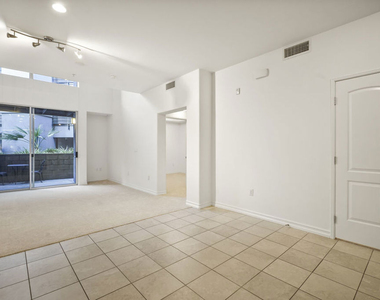 629 Traction Avenue - Photo Thumbnail 40