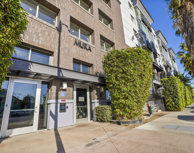 629 Traction Avenue - Photo Thumbnail 2