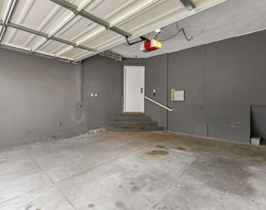 22 28th Avenue - Photo Thumbnail 18