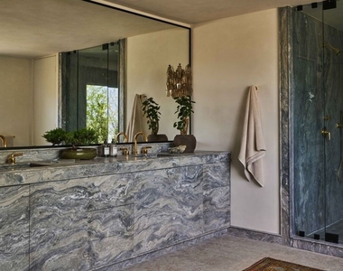 1862 Loma Vista Drive - Photo Thumbnail 15