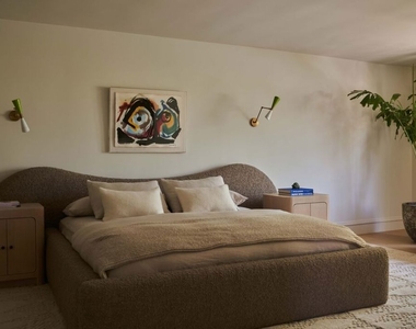 1862 Loma Vista Drive - Photo Thumbnail 17