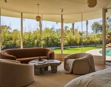 1862 Loma Vista Drive - Photo Thumbnail 14