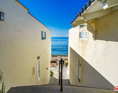 11874 Coral Reef Lane - Photo Thumbnail 17