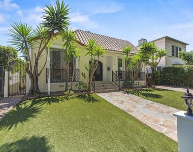 1114 S La Peer Drive - Photo Thumbnail 36