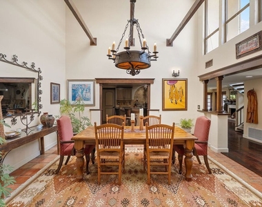 2528 Angelo Drive - Photo Thumbnail 6