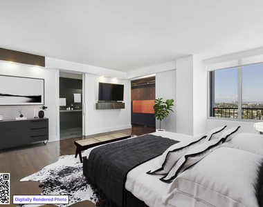 1100 Alta Loma Road - Photo Thumbnail 6
