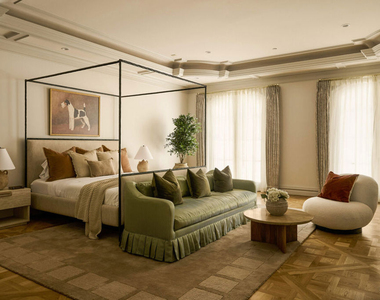 628 N Rodeo Drive - Photo Thumbnail 13