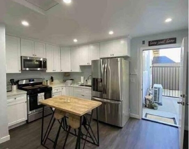 6211 Anastasia Street - Photo Thumbnail 1