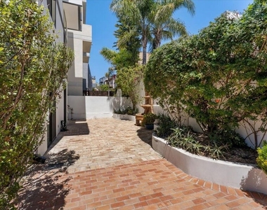6732 Esplanade Street - Photo Thumbnail 8