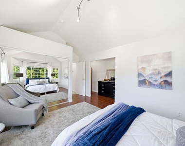 4115 Laurelgrove Avenue - Photo Thumbnail 31
