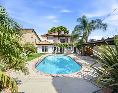 4115 Laurelgrove Avenue - Photo Thumbnail 59