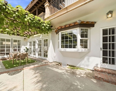 4115 Laurelgrove Avenue - Photo Thumbnail 66
